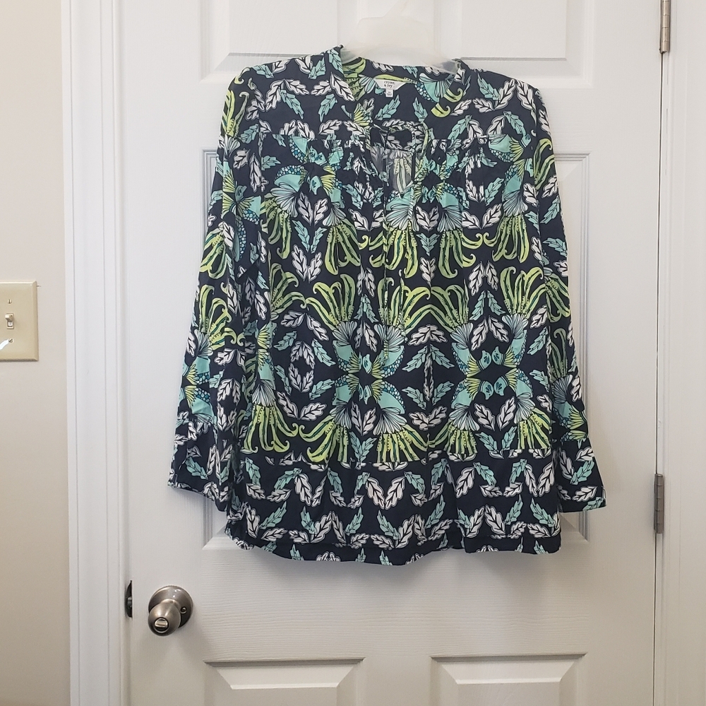 Crown & Ivy, NWOT long sleeve blue green peacock ruffle bottom tunic, XL - Picture 2 of 11